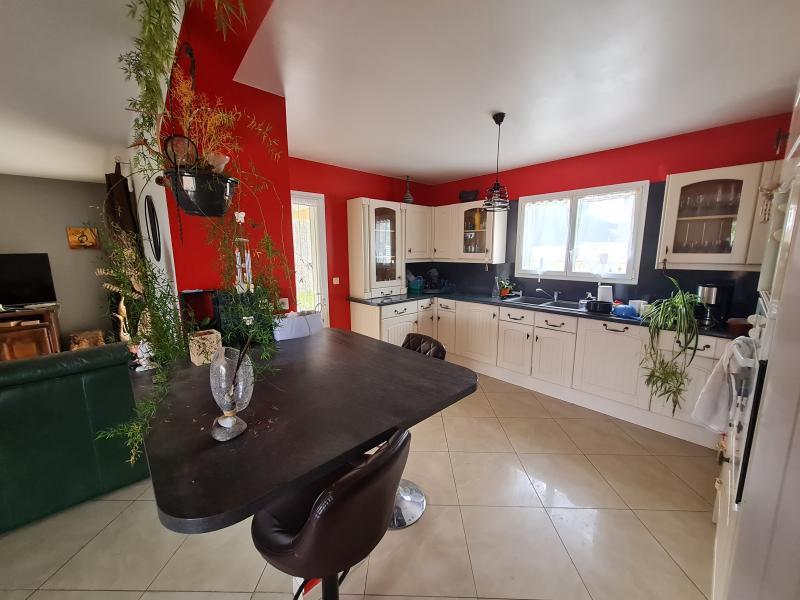 Maison - 136 m² - 6 pièces