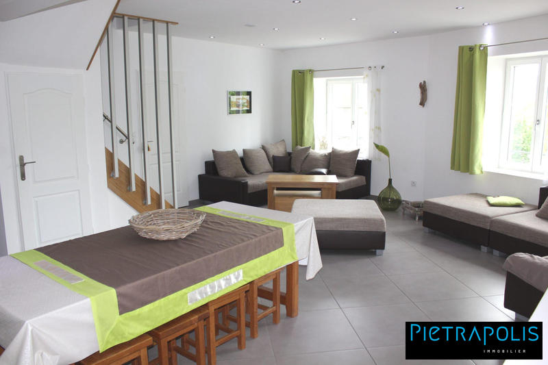 Maison ancienne - 442 m² - 16 pièces