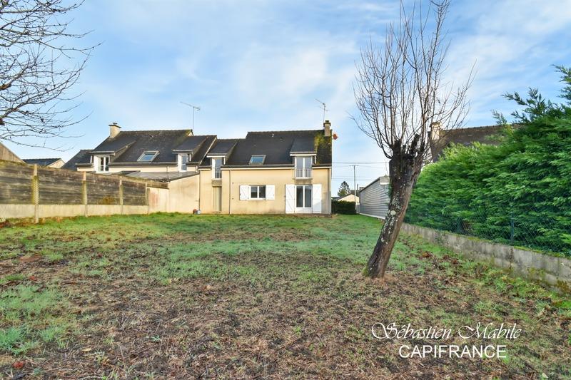 Maison - 93 m² - 5 pièces