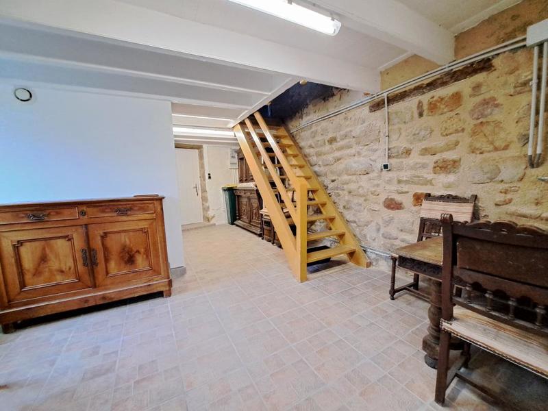 Maison - 102 m² - 5 pièces