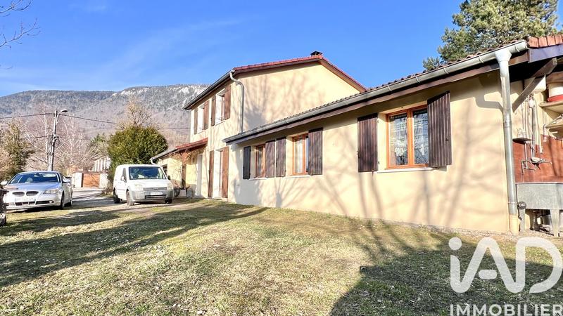 Maison - 165 m² - 5 pièces