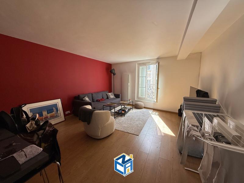 Appartement - 49 m² - 2 pièces