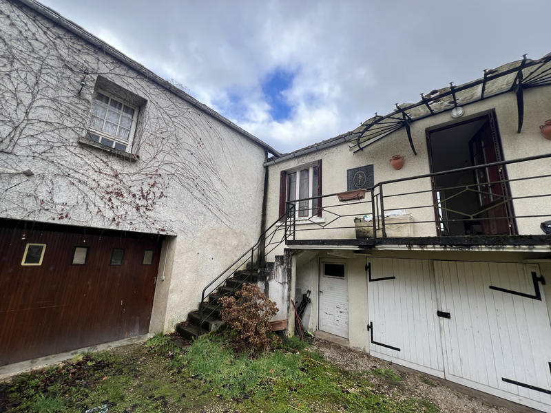 Maison - 140 m² - 6 pièces