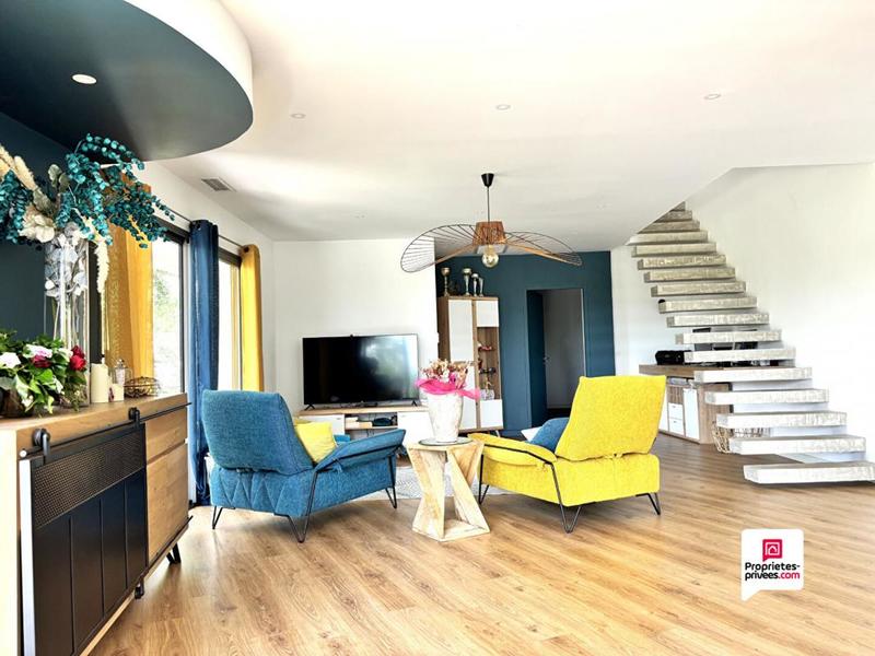 Maison - 150 m² - 3 pièces