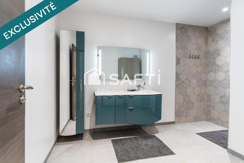 Villa - 185 m² - 6 pièces