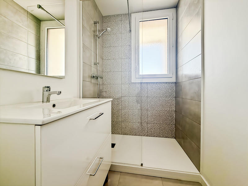 Appartement - 82 m² - 5 pièces