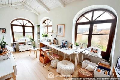 Maison - 172 m² - 9 pièces