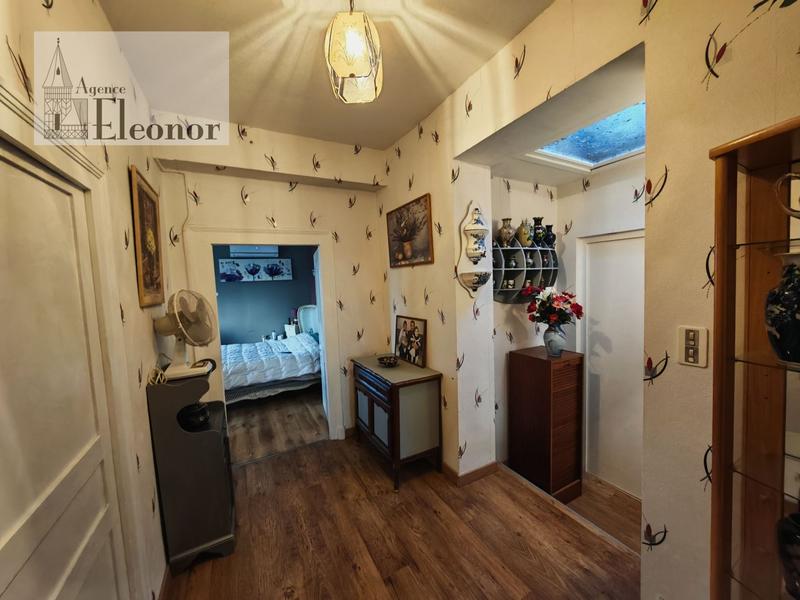 Maison - 188 m² - 7 pièces