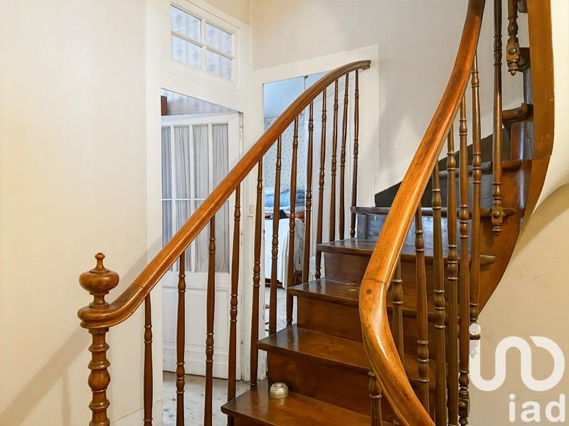 Maison de ville - 130 m² - 5 pièces