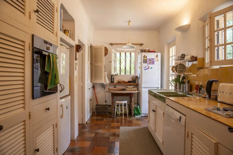 Villa - 246 m² - 7 pièces