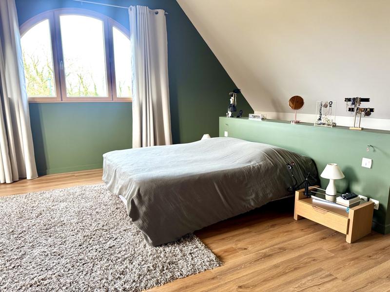 Maison contemporaine - 260 m² - 8 pièces