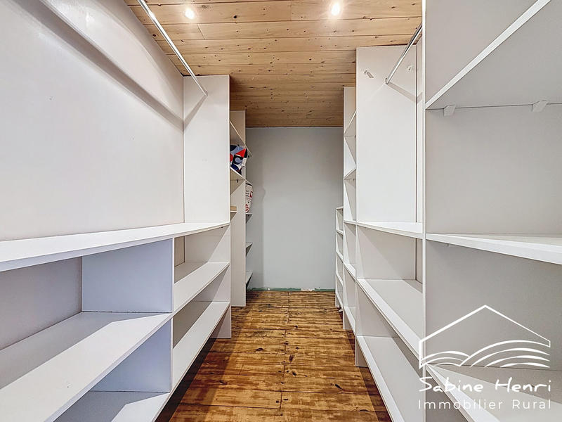 Maison - 121 m² - 5 pièces