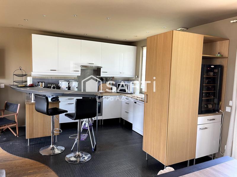 Maison - 135 m² - 4 pièces