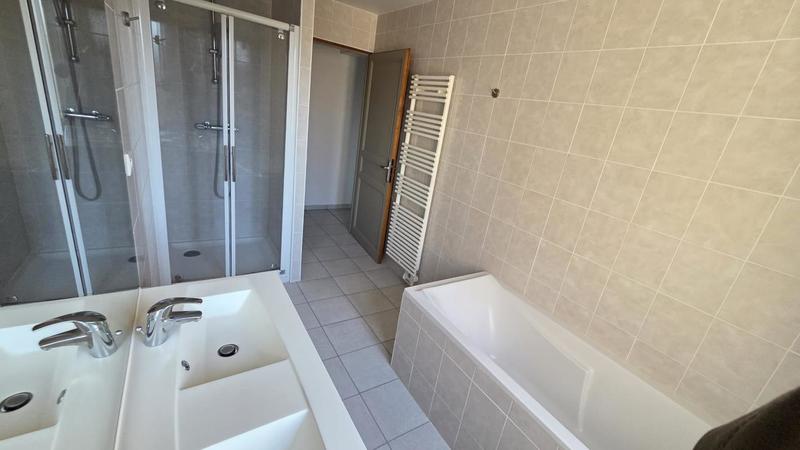 Maison ancienne - 122 m² - 6 pièces