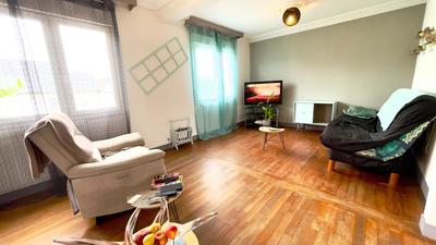 Maison - 73 m² - 5 pièces