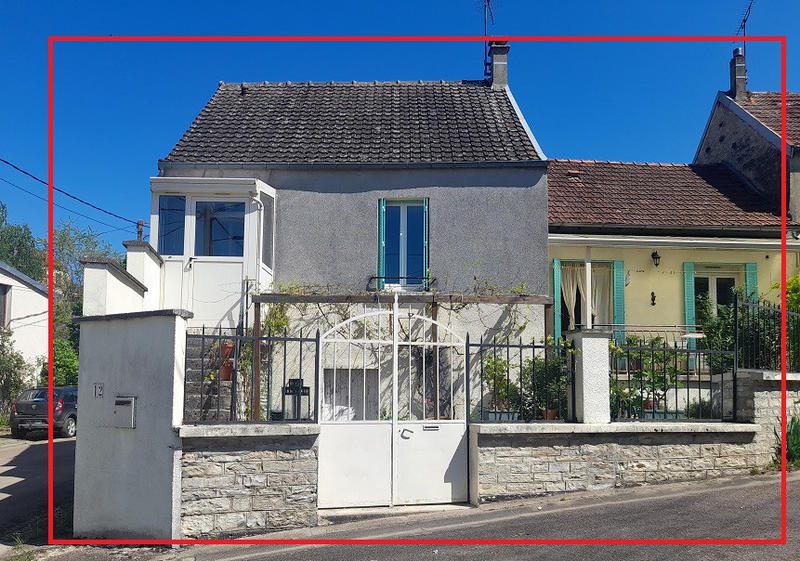 Maison - 60 m² - 4 pièces