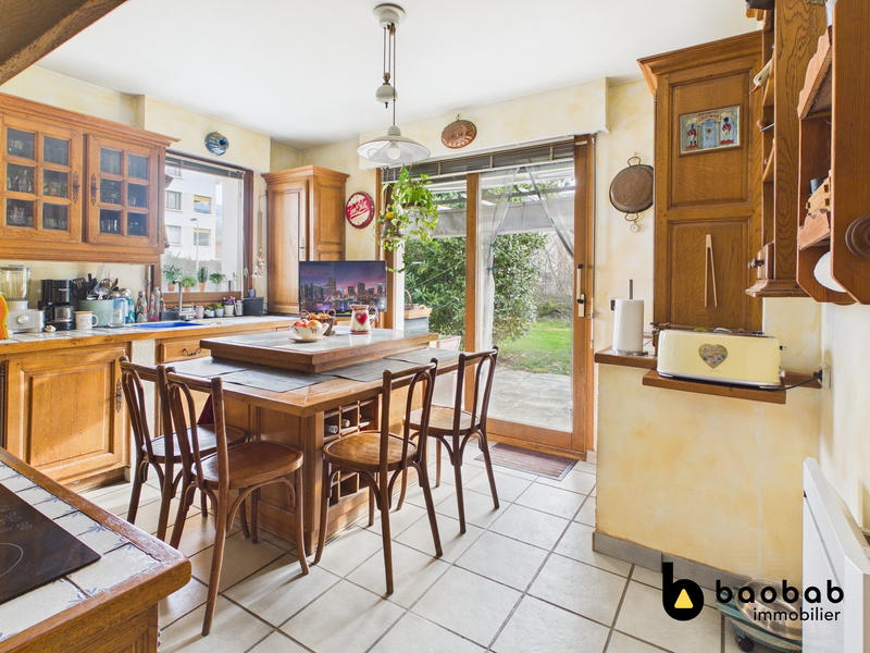 Maison - 160 m² - 5 pièces