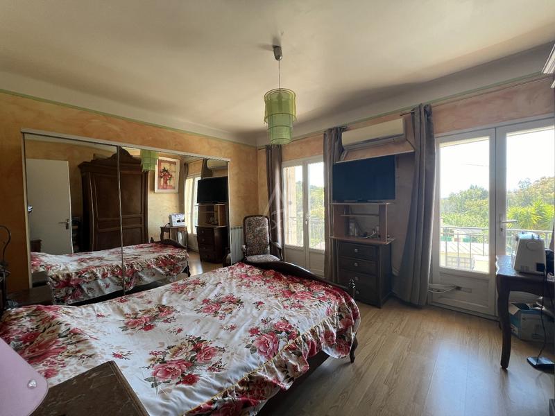 Maison - 149 m² - 6 pièces