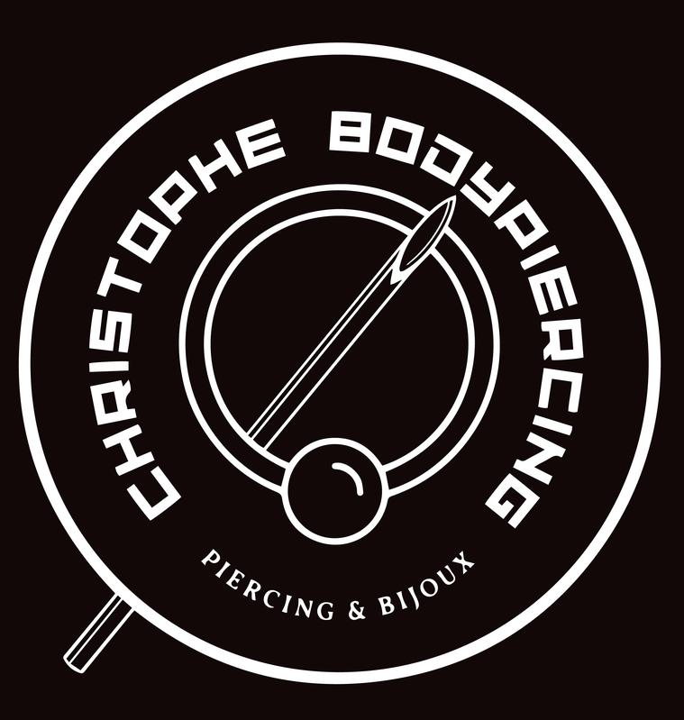 Christophe BodyPiercing et Mjbeauty974