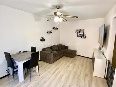 Maison de village - 103 m² - 6 pièces