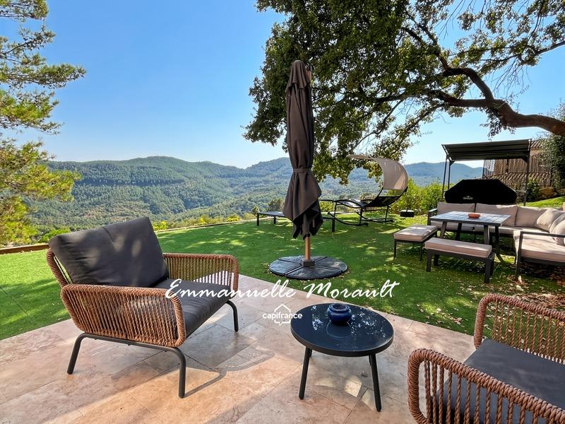 Maison - 109 m² - 5 pièces