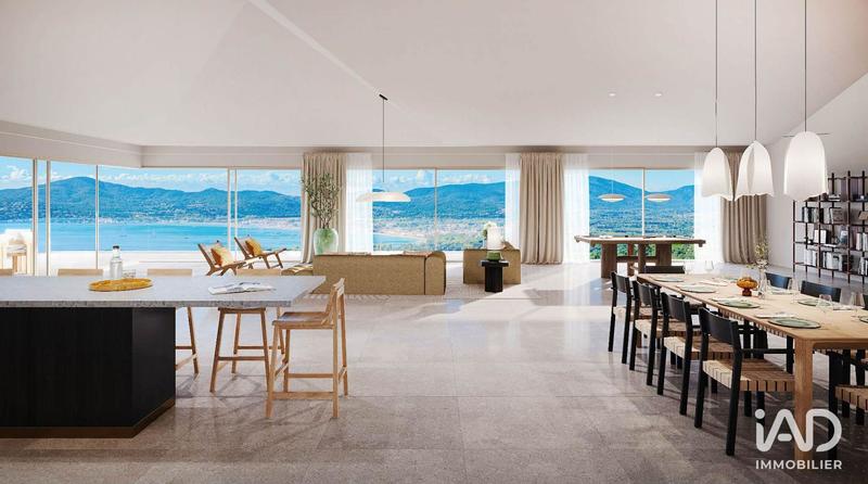 Maison - 398 m² - 7 pièces