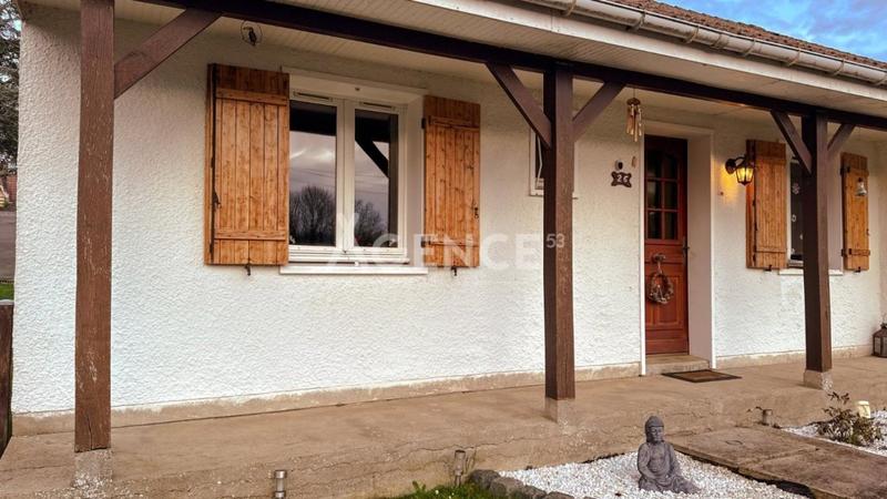 Maison - 104 m² - 4 pièces