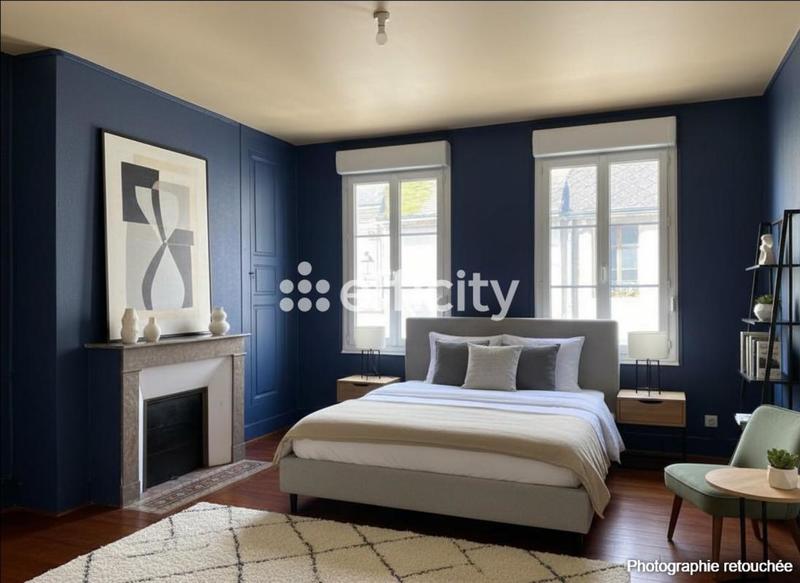 Appartement ancien - 223 m² - 7 pièces