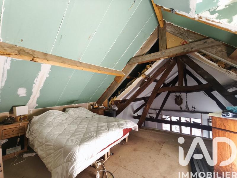 Maison - 201 m² - 7 pièces