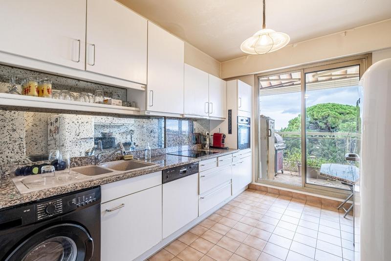 Appartement - 79 m² - 3 pièces