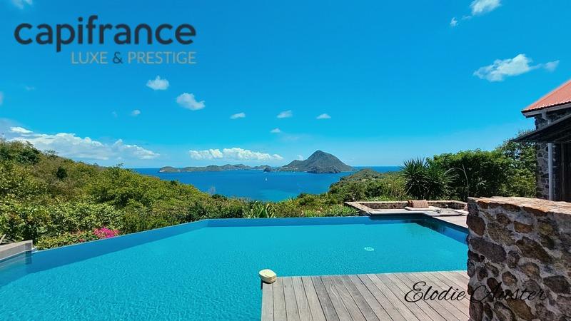 Propriété - 261 m² - 8 pièces