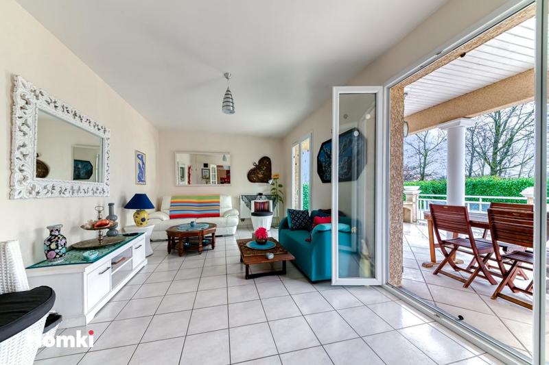 Maison - 140 m² - 6 pièces