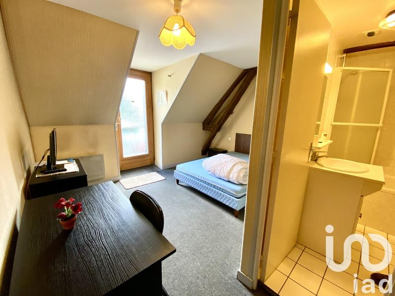 Maison de village - 487 m² - 13 pièces