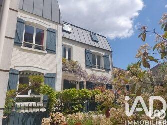 Maison - 172 m² - 8 pièces