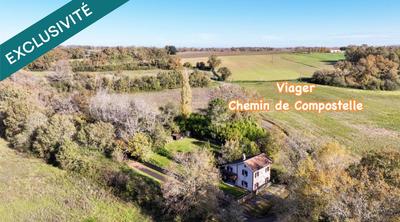 Maison - 140 m² - 7 pièces