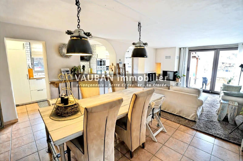 Maison - 132 m² - 5 pièces
