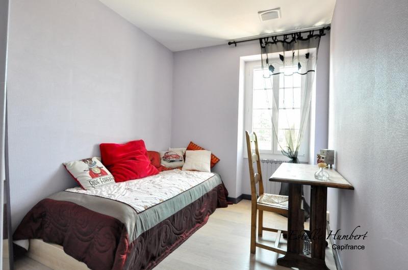 Maison - 205 m² - 10 pièces