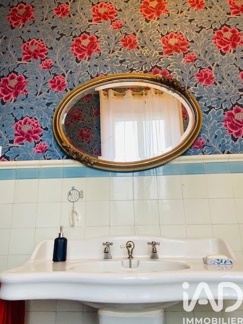 Maison de ville - 200 m² - 10 pièces