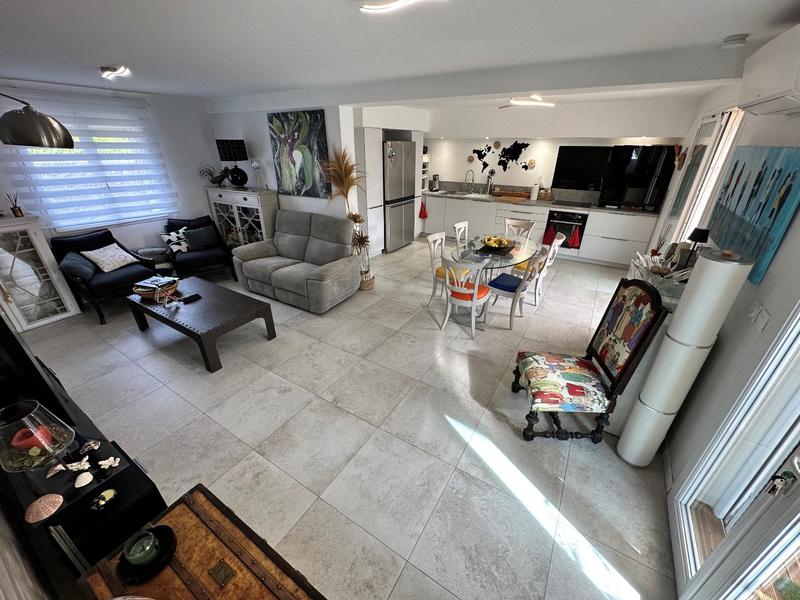 Villa - 95 m² - 4 pièces