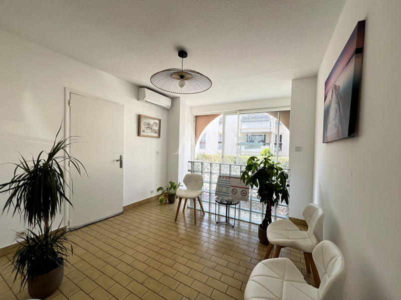 Local commercial - 40 m² - 2 pièces