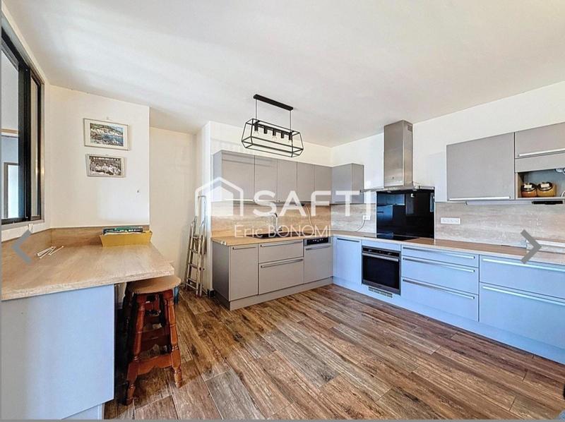 Appartement - 131 m² - 4 pièces