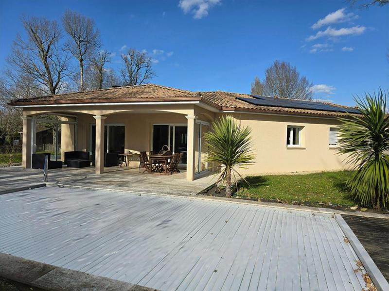 Maison - 146 m² - 5 pièces