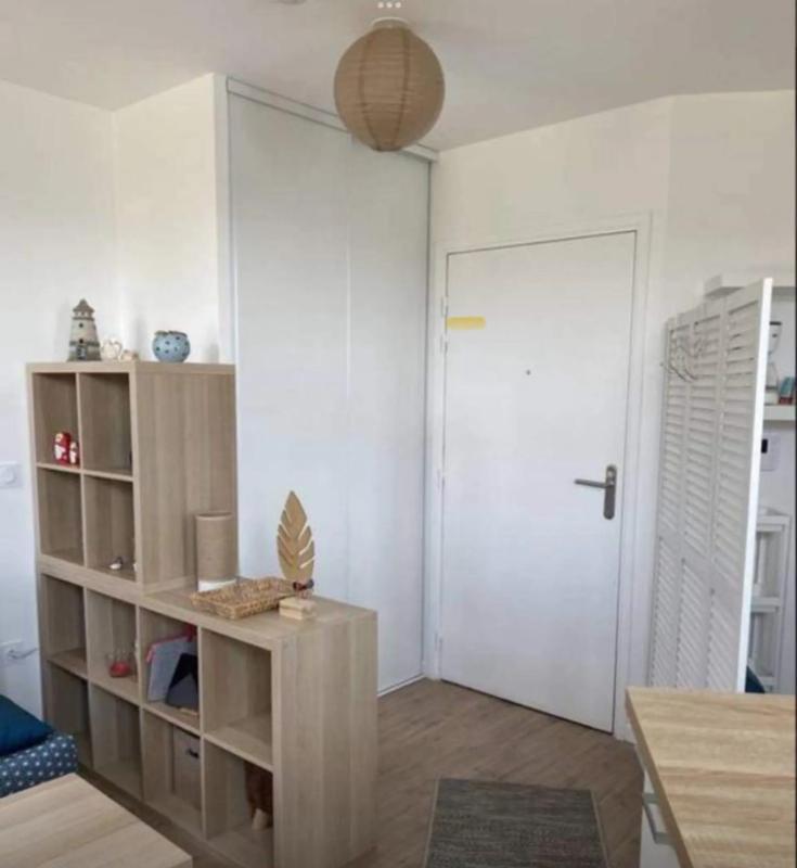 Studio - 25 m² - 1 pièce