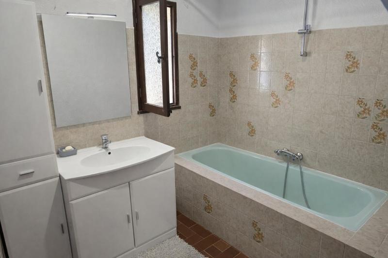 Maison - 200 m² - 8 pièces