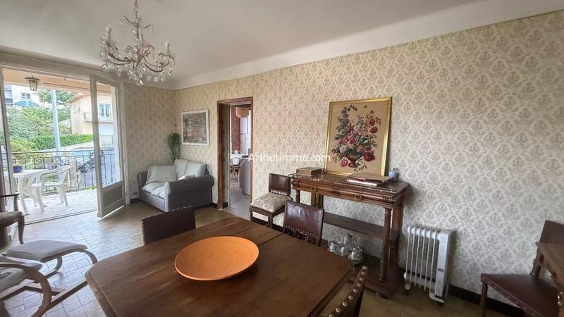 Maison - 98 m² - 5 pièces