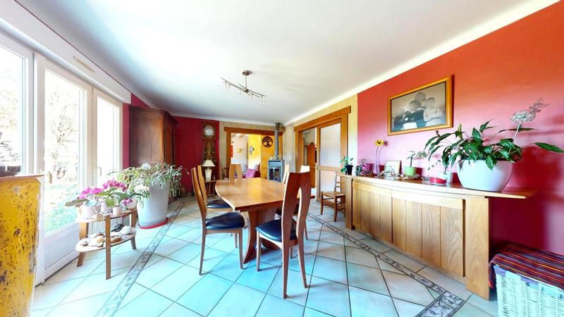 Maison - 178 m² - 7 pièces