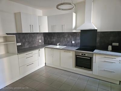 Maison - 102 m² - 5 pièces