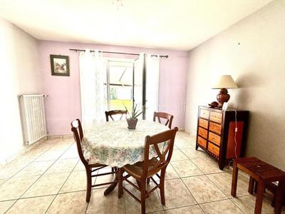 Maison - 97 m² - 4 pièces