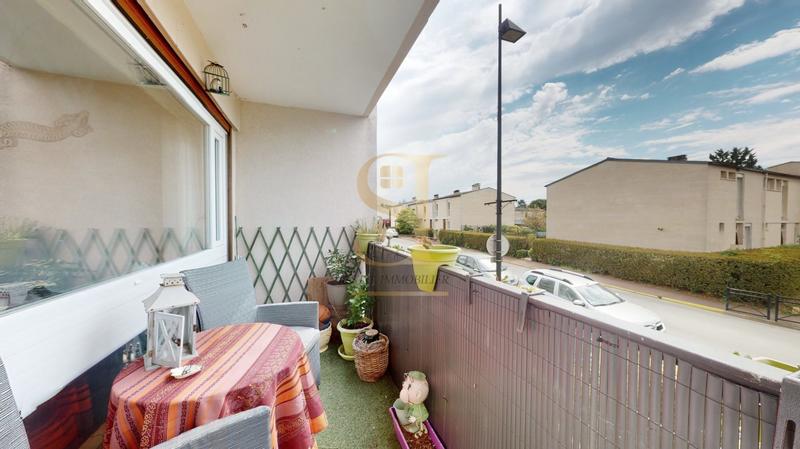 Appartement - 98 m² - 5 pièces