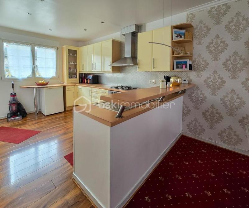 Maison - 150 m² - 6 pièces